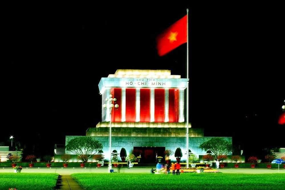 Best Price Ho Guom Apartments For Long Stay Hanoi Buitenkant foto
