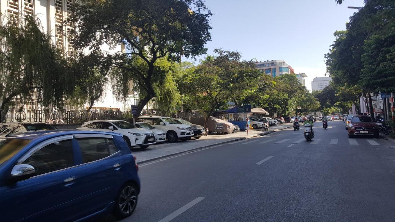 Best Price Ho Guom Apartments For Long Stay Hanoi Buitenkant foto